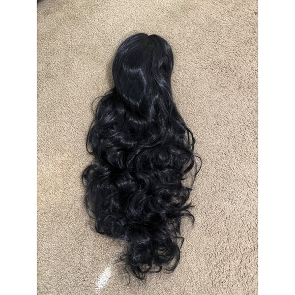 28 inch Long wavy black glueless wig - Picture 6 of 6